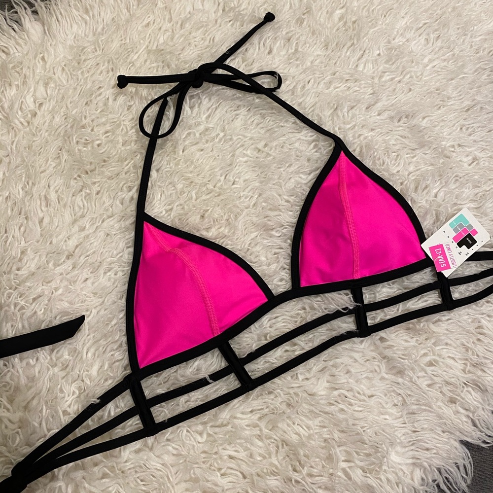 🆕 Victoria’s Secret PINK Bikini Top